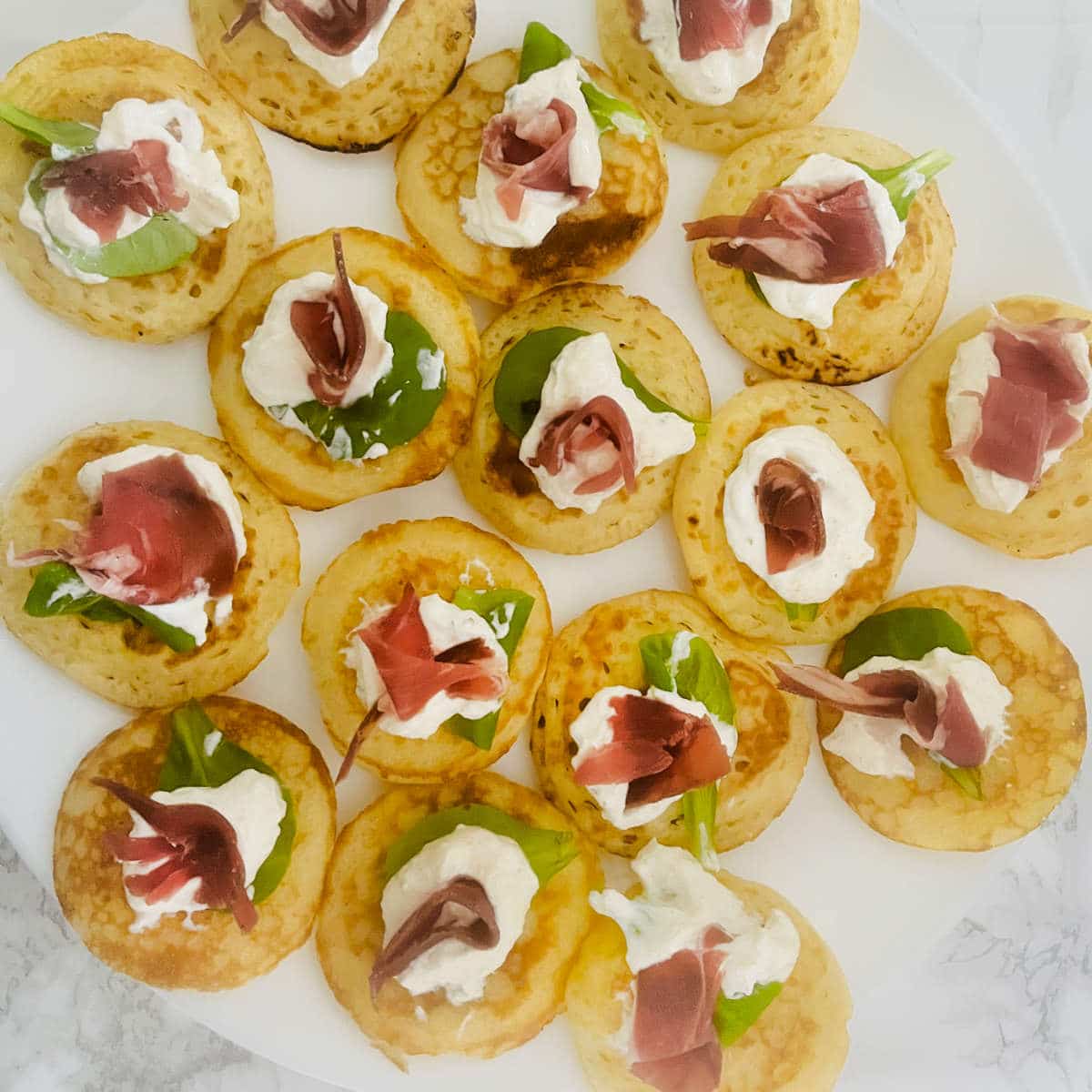 innovative-canapes-featuring-flavors-of-ham