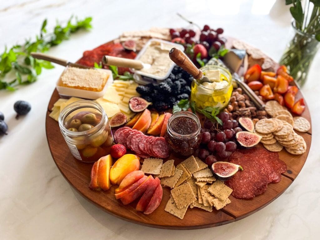 understanding-the-art-of-charcuterie-boards